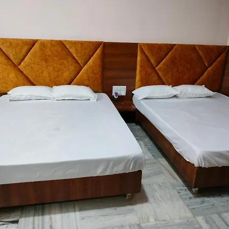 Kshipranjali Divine Home Stay Ujjain Exterior photo